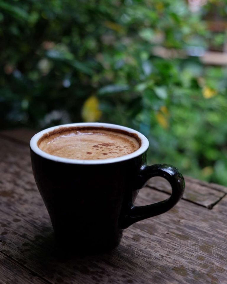 What is black coffee? All you need to know.